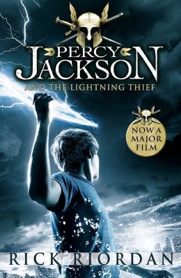 Percy Jackson and the Lightning Thief - Film Tie-in. Book 1 of Percy Jackson wer. angielska